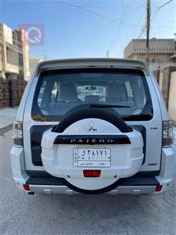 ميتسوبيشي باجيرو